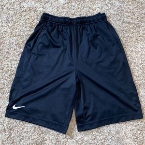 Boys Black Nike Dri-Fit Basketball Shorts, Size YXL